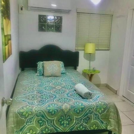 Bienvenido A Casa Centro 152, A 2 Min De Consulado Apartment Matamoros  Luaran gambar